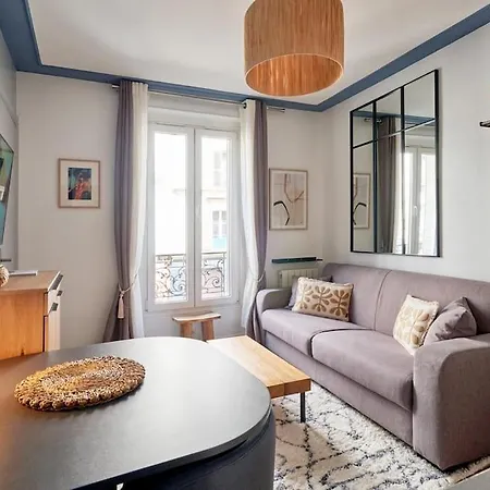 Elegance Urbaine - 2 Appartement *